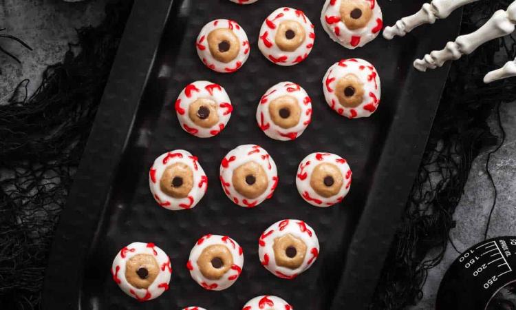 halloween themed dessert